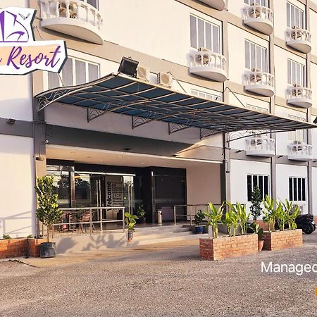Salsa Resort Langkawi By Casa Loma Пантай Ченанг Екстериор снимка