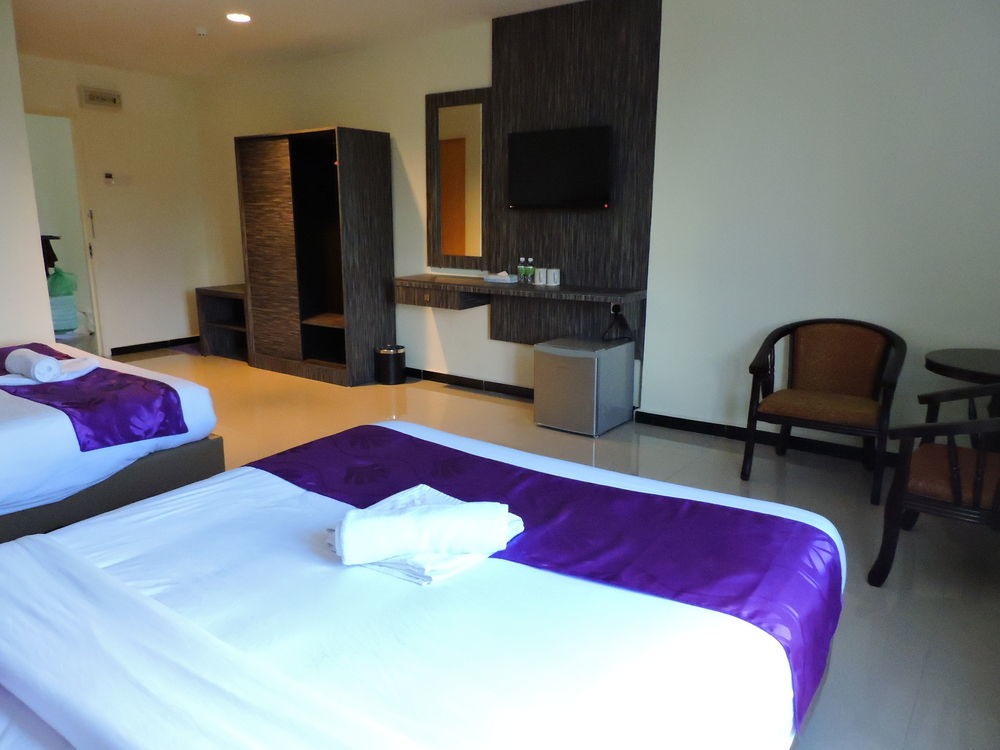 Salsa Resort Langkawi By Casa Loma Пантай Ченанг Екстериор снимка