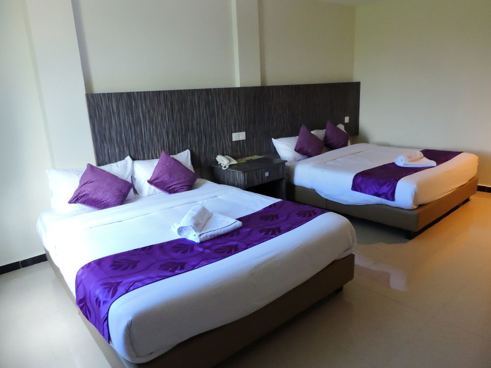 Salsa Resort Langkawi By Casa Loma Пантай Ченанг Екстериор снимка